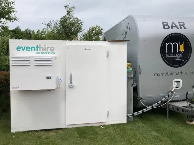 Are cold room panels suitable for outdoor event installations?